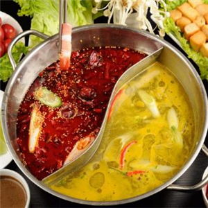 鮮回轉(zhuǎn)自助火鍋 視覺敘事中的味覺與氛圍雙重體驗(yàn)